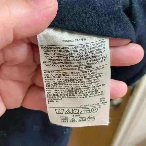 Banana Republic Navy Blue Button-up Shirt with White Patterns in XL - Picture 4 of 5